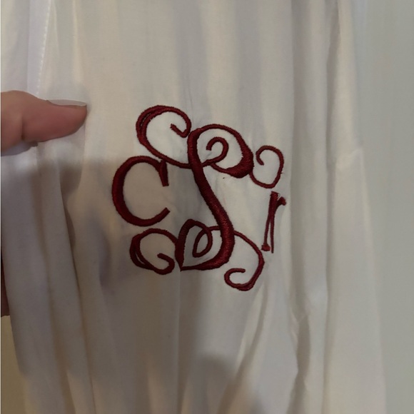 Wedding Robe - Picture 4 of 7